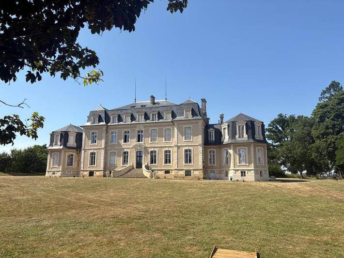 Gîte pour 3 personnes, avec sauna ainsi que jacuzzi et jardin, animaux acceptés à Chazemais - 3