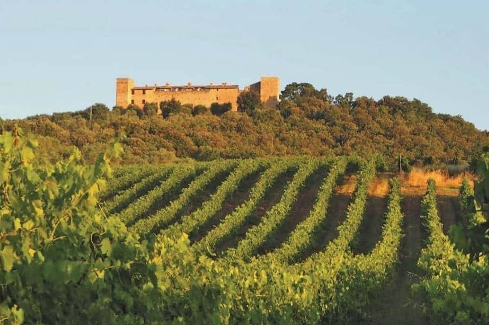 Appartamento intero, Castello di Montelagello del Xii secolo , appartamento di 65 metri quadri in Marsciano, Perugia e dintorni