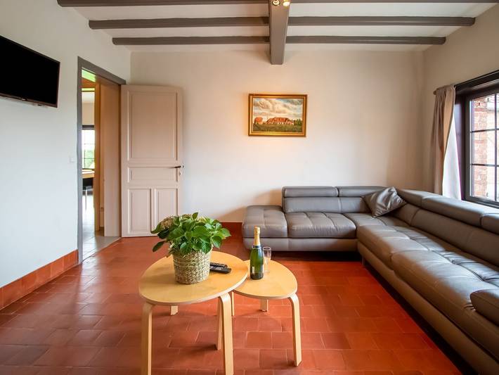 Vakantiehuis voor 10 personen, met tuin, kindvriendelijk in Henegouwen