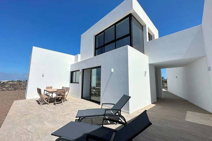 Holiday home for 8 people, with balcony and garden - 1