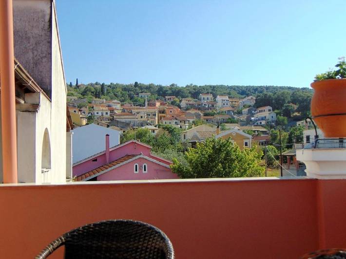 Gîte pour 6 personnes, avec Balcon ainsi que Terrasse et Vue dans Liapádes - 3
