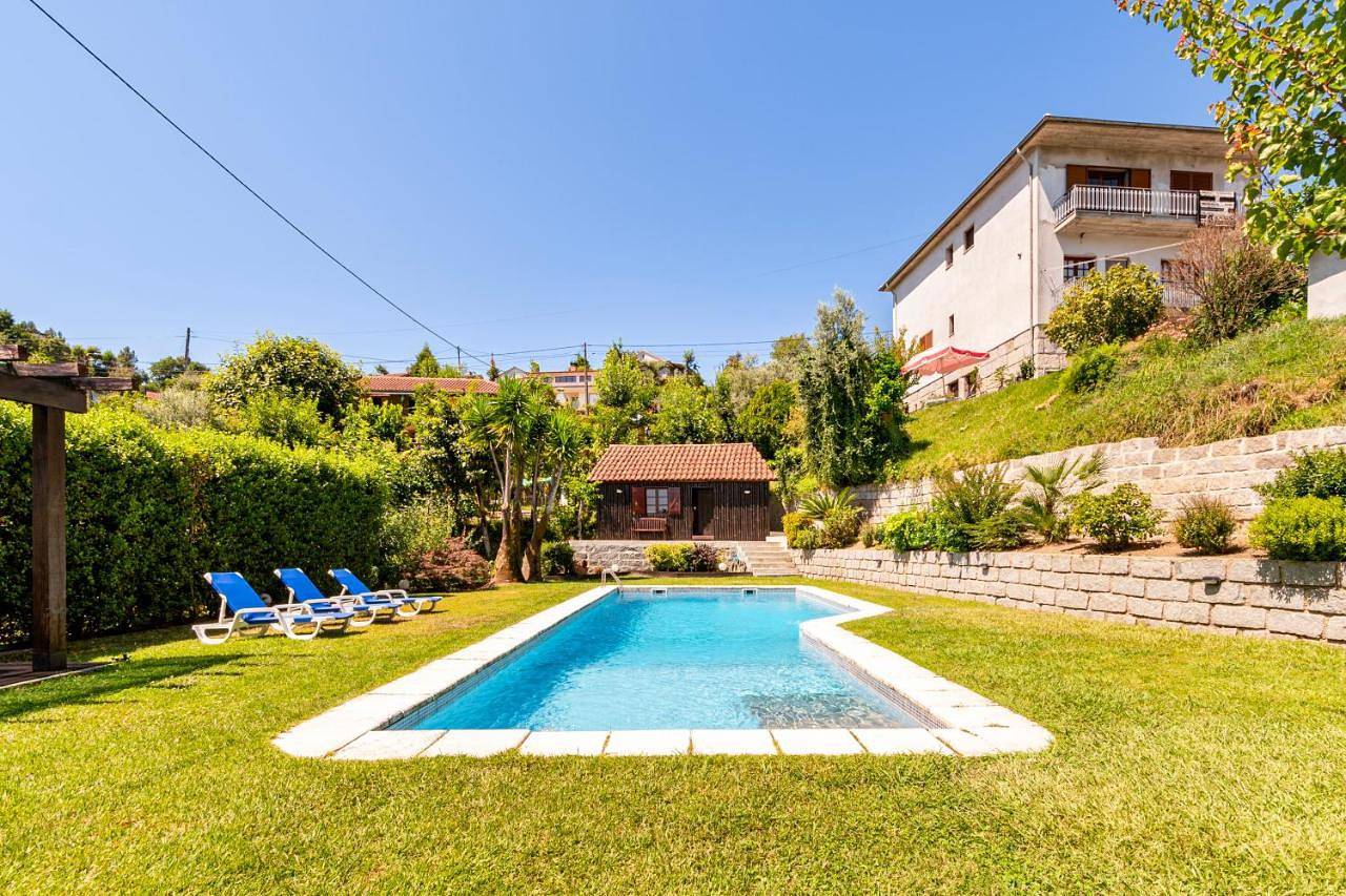 Bungalow Chalé da Caniçada in Rio Caldo, Parque Nacional da Peneda-Gerês