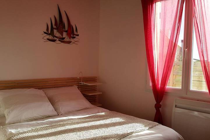 Location de vacances pour 8 personnes, avec jardin et terrasse dans Plage Saint Eden Plouescat - 3