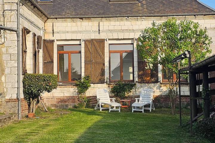 Location de vacances pour 8 personnes, avec Jardin à Mailly-Maillet