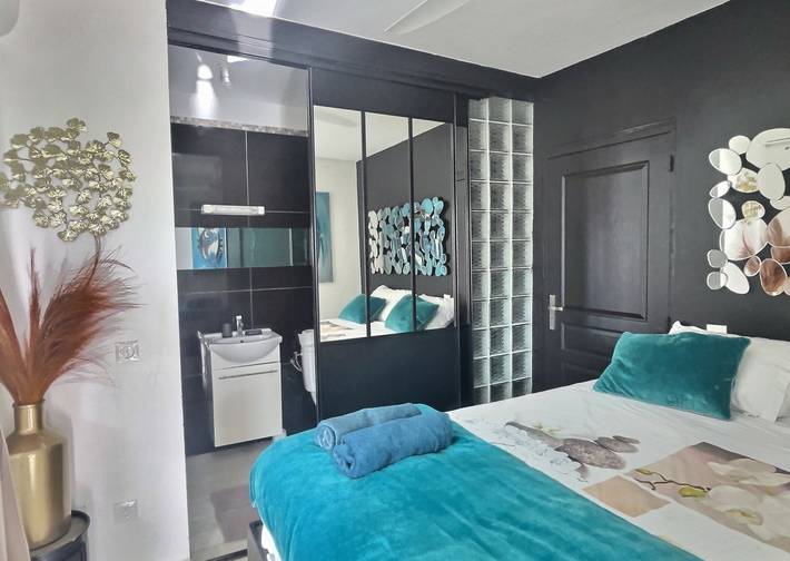 Gîte pour 3 personnes, avec piscine et jardin à Saint-François - 3