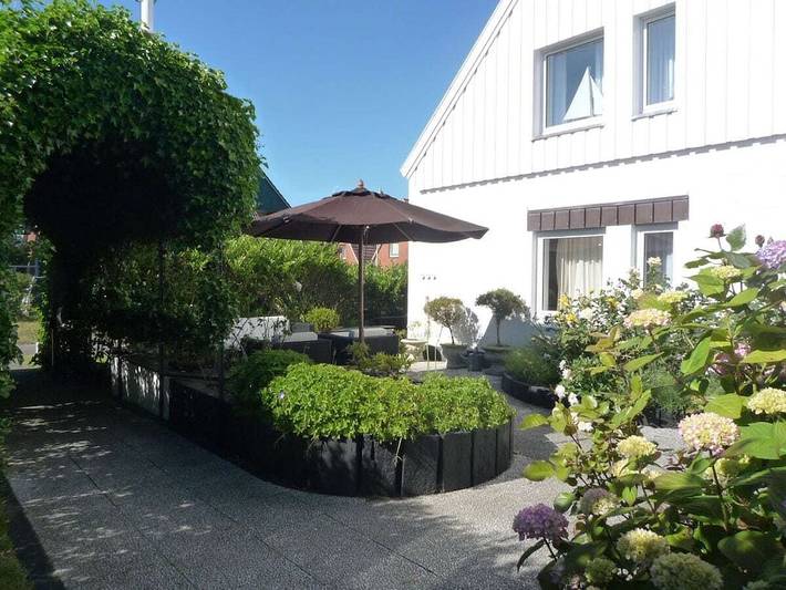 Ferienhaus für 3 Personen, mit Terrasse und Sauna auf Spiekeroog