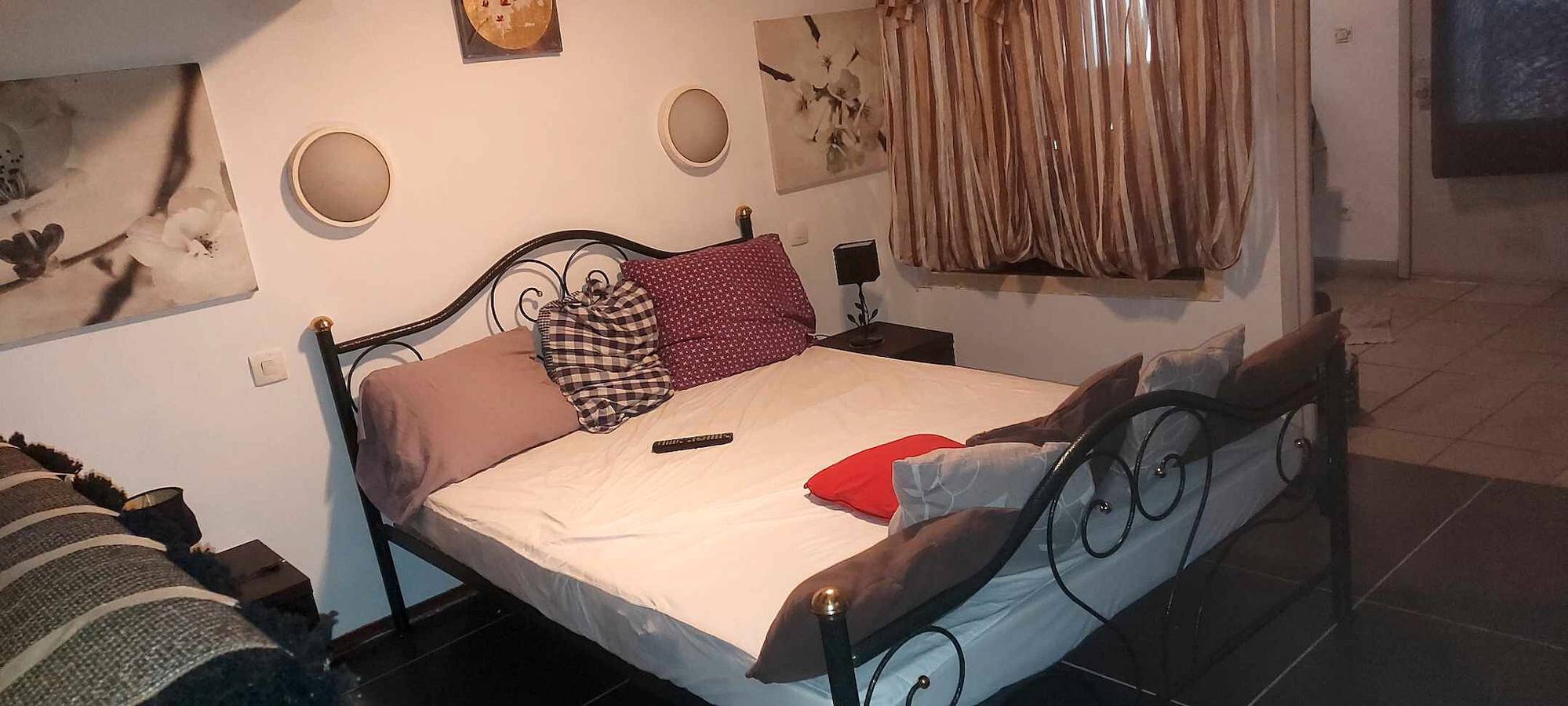 Appartement entier, Appartement 'Souplex' avec Wi-Fi in Marseille, Région de Marseille