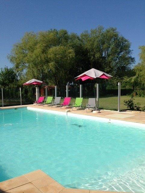 Gîte pour 7 personnes, avec terrasse ainsi que piscine et jardin à Saint-Michel-en-l'Herm - 3