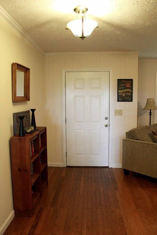 Hundefreundliche Ferienhaus / Hütte zu einem Winery & Vineyard! in Surry County