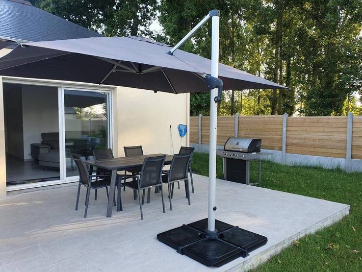 Gîte pour 2 personnes, avec jardin ainsi que piscine et jacuzzi à Taden - 4