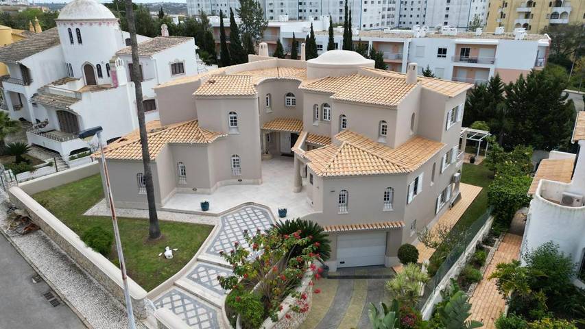 Maison d’hôte pour 2 personnes, avec jacuzzi ainsi que jardin et piscine à Portimão - 3