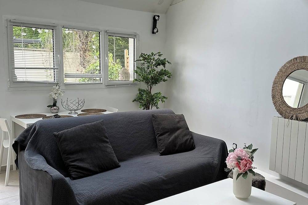 Maison Privée , Netflix ,orly-paris Jaccuzzi et Barbecue in Sainte-Geneviève-des-Bois, Essonne