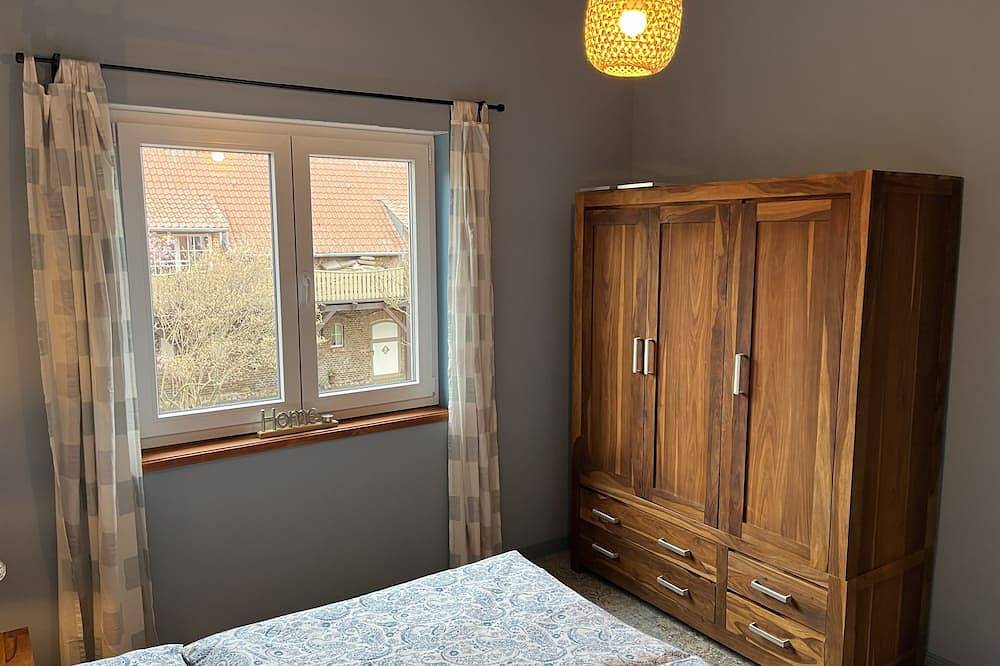 Ganze Wohnung, Neue Wohnung im Spargeldorf Schäpe mit großem Südwest Sonnenbalkon in Beelitz, Mittelmark