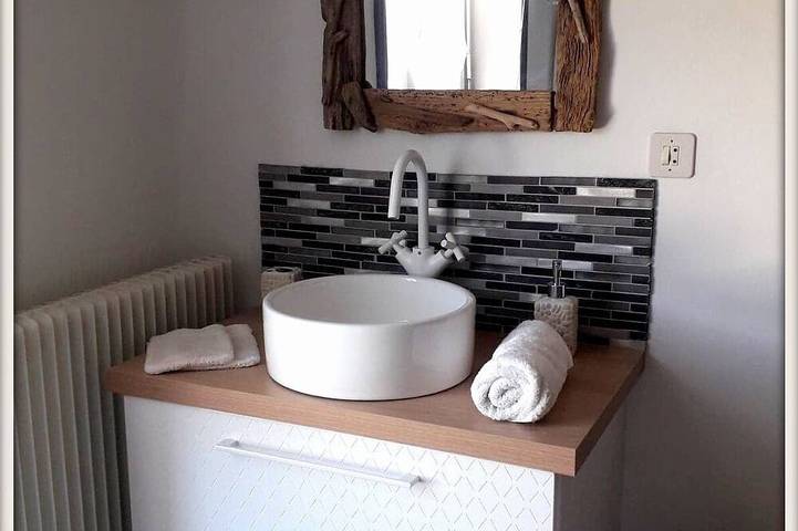 Location de vacances pour 3 personnes, avec jardin à Plonévez-Porzay - 2