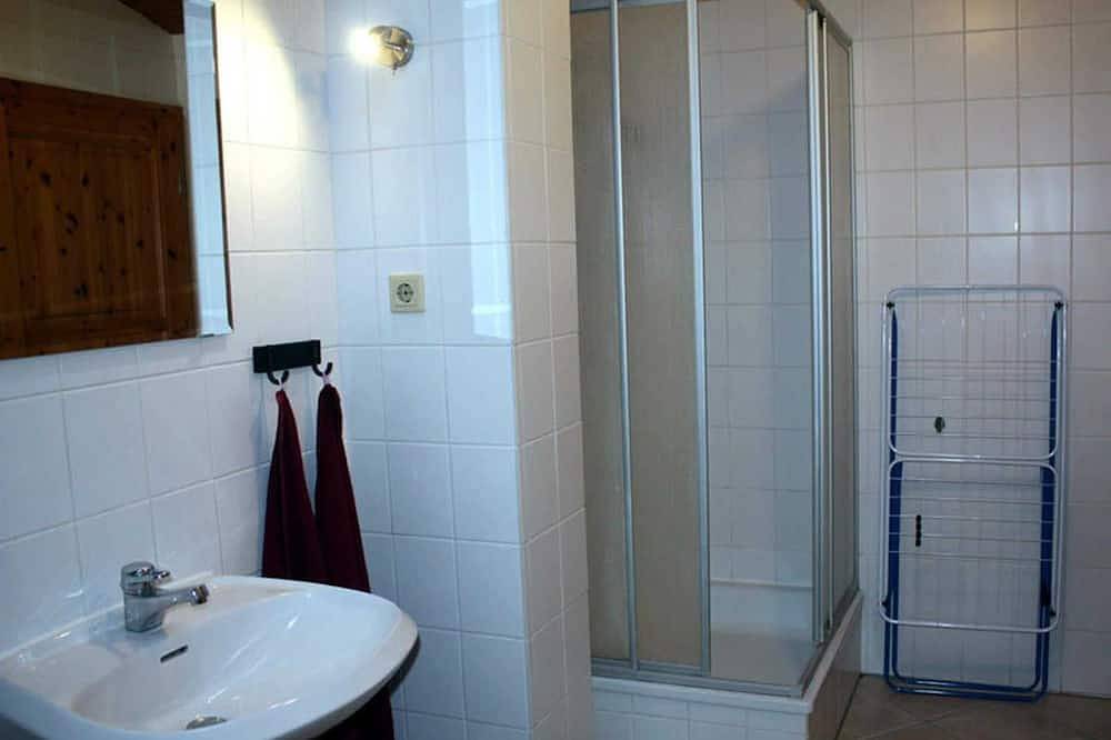 Ganze Wohnung, Wohnung V - Ferienwohnungen im Bauernhaus - Objekt 44365 in Warnow - West, Rostock und Umgebung