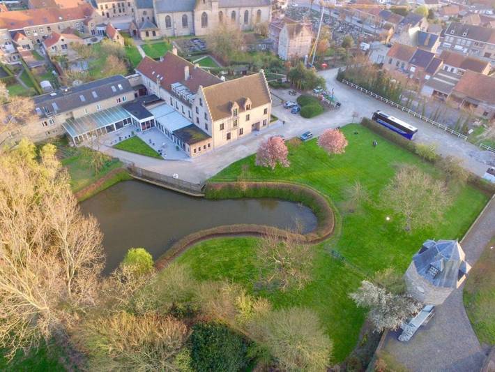 Hôtel pour 4 personnes, avec jardin et terrasse, animaux acceptés à Lo-Reninge - 4