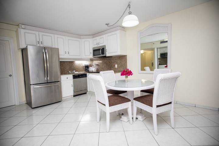 Vakantieappartement voor 4 personen, met zwembad en balkon op Sint Maarten