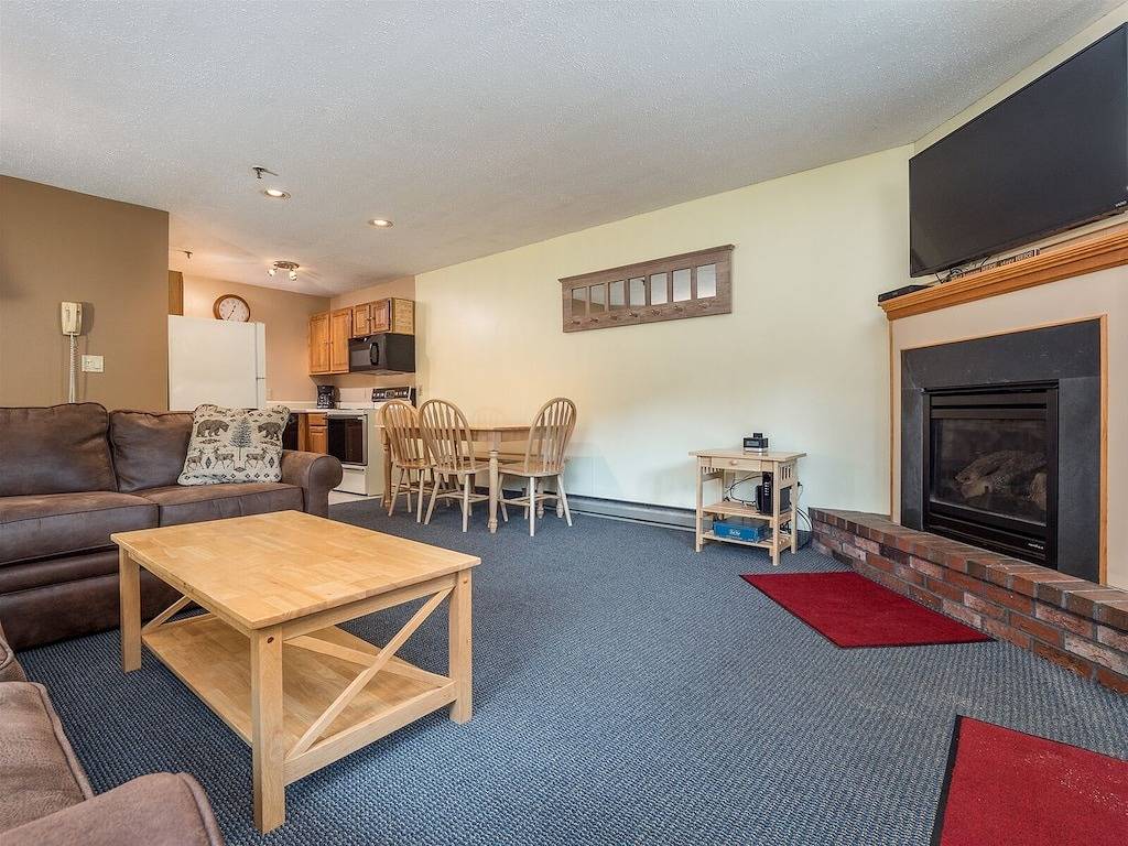 Brookside I | 2 Bed, 1 Bath in Newry, Sunday River