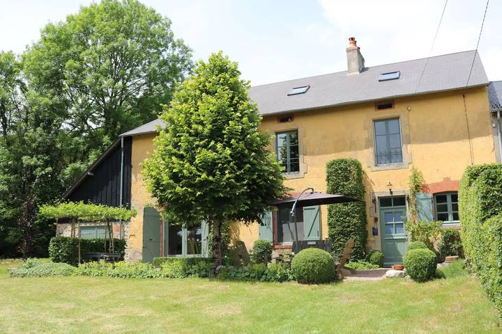 Gîte pour 6 personnes à Arleuf
