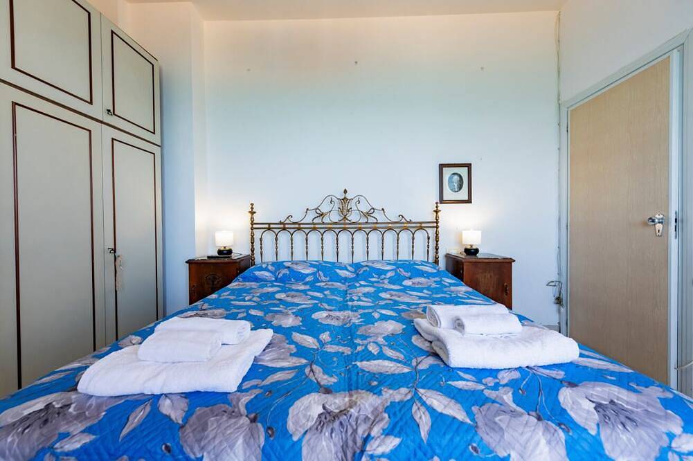 Appartamento intero, Guesthost - Sea View Europa Apartment in Montesilvano Marina, Montesilvano