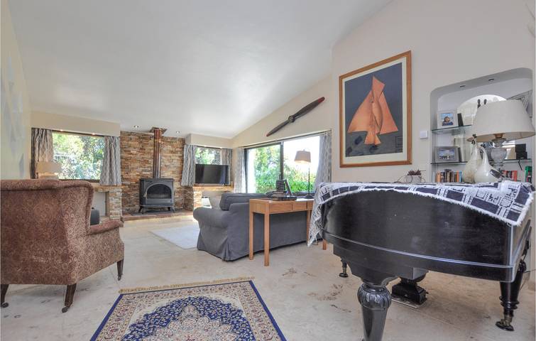 Luxuriöses Apartment mit Pool, Parkplatz und Terrasse in Frejus, Mittelmeerküste (Frankreich)