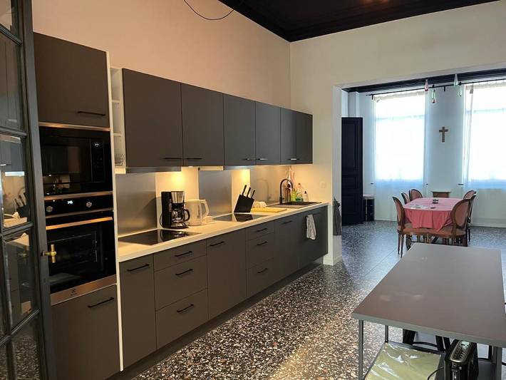 Location de vacances pour 14 personnes, avec terrasse et jardin, animaux acceptés à Tournai - 4