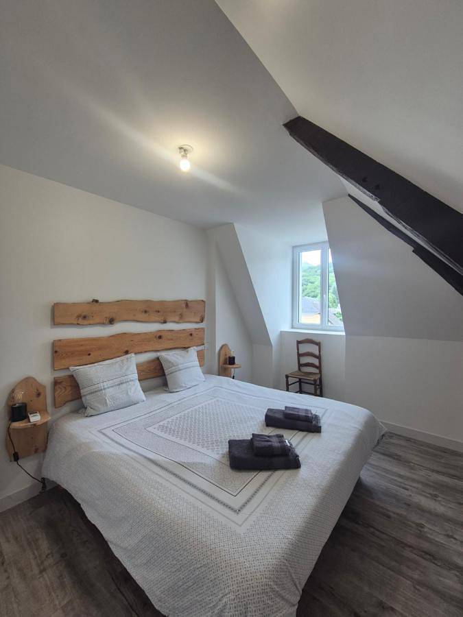 Gîte pour 6 personnes, avec Vue à Ayzac-Ost - 4