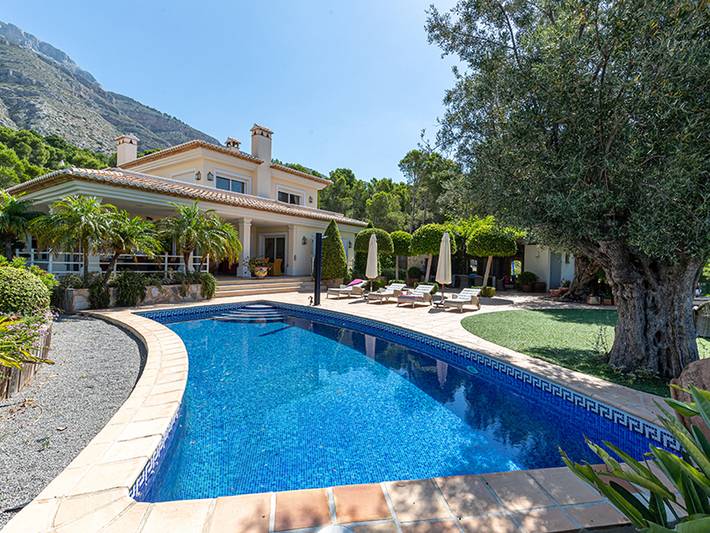 Casa de vacaciones para 8 personas, con jardín y terraza en Altea
