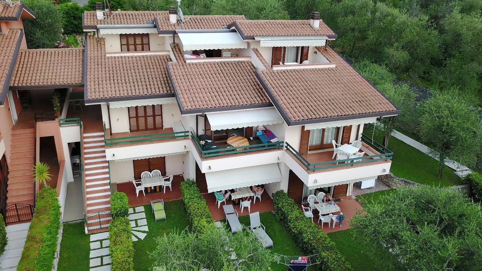 Apartamento vacacional entero, Piso en Brenzone Sul Garda con garaje in Brenzone, Montañas Garda