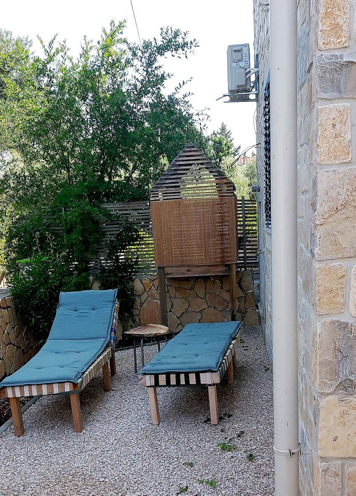 Holiday home With partial sea views and terrace in Ugljan, Ugljan Island