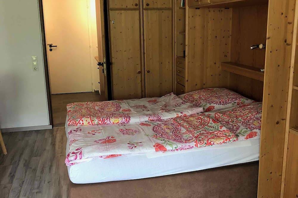 Ganze Wohnung, Schöne Ferienwohnung am Rand der schwäbischen Alb, wandern, relaxen, Therme! in Beuren, Albsteig Etappe 9