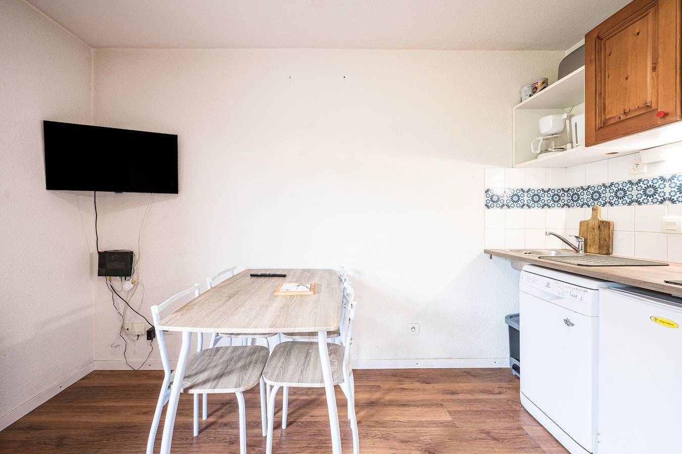 Apartamento entero, Apartamento 'Bds1 37 4/5 Plazas' con vistas a la montaña, balcón y Wi-Fi in Montgellafrey, Le Grand Domaine