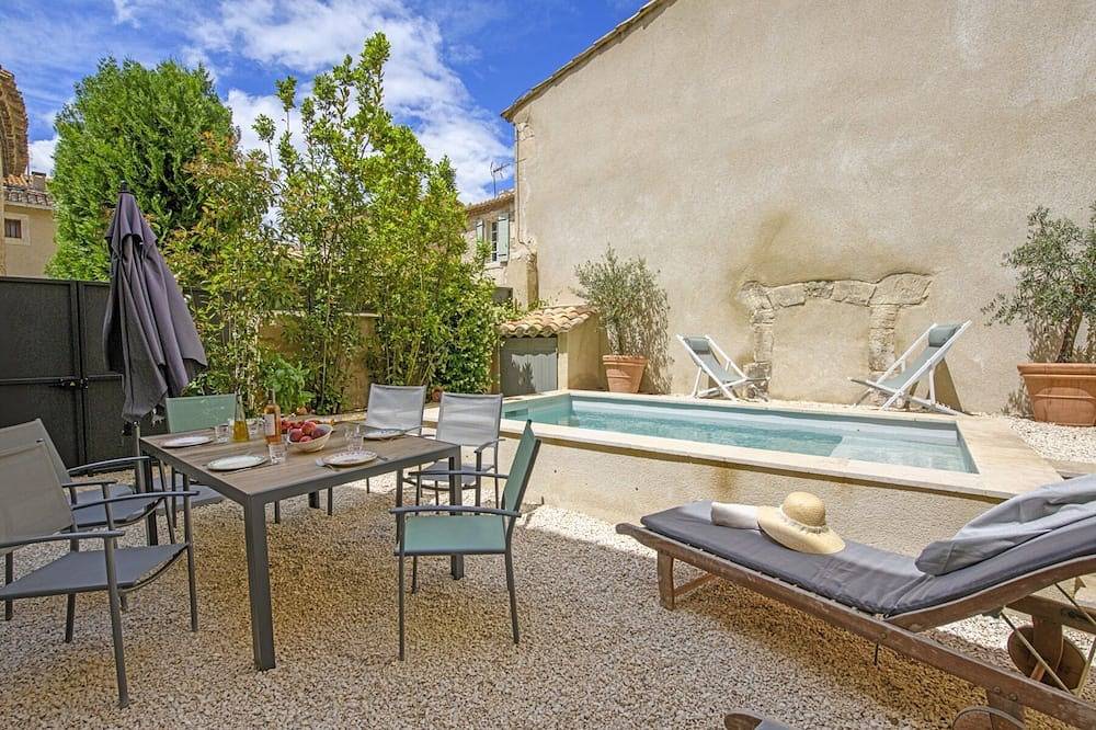 Ferienhaus-Stadt-Eigenes Badezimmer in Maussane-les-Alpilles, Arles und Umgebung