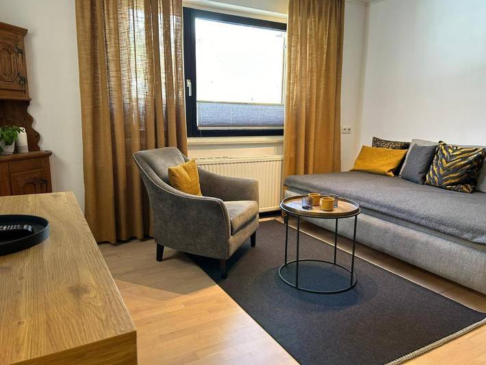 Hütte für 7 Personen, mit Garten und Ausblick in Gaschurn - 2