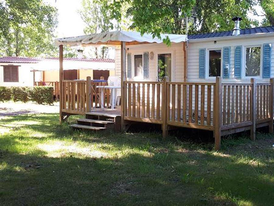 Camping Ushuaïa Villages La Maïade - Mobilheim 4 personen - Family - 25m² - 2 Schlafzimmer - überdachte Terrasse in Mimizan, Côte d’Argent