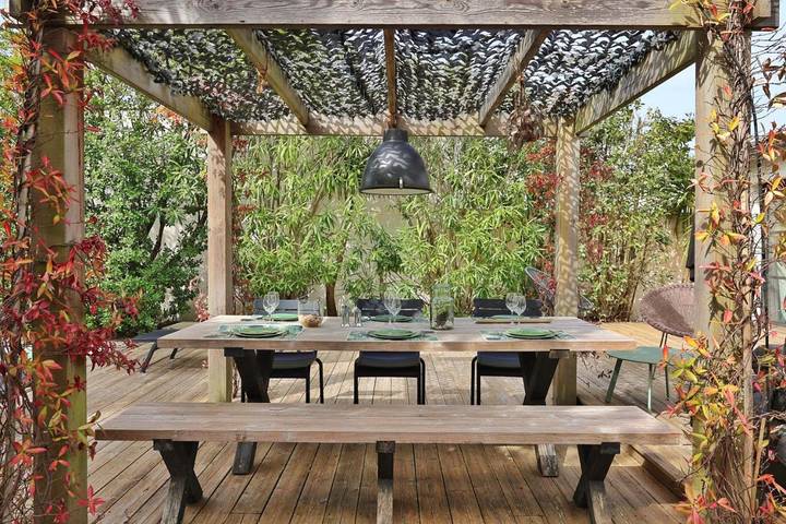 Location de vacances pour 9 personnes, avec terrasse et piscine dans Plage des Gollandieres (Le Bois-Plage-en-Re) - 2