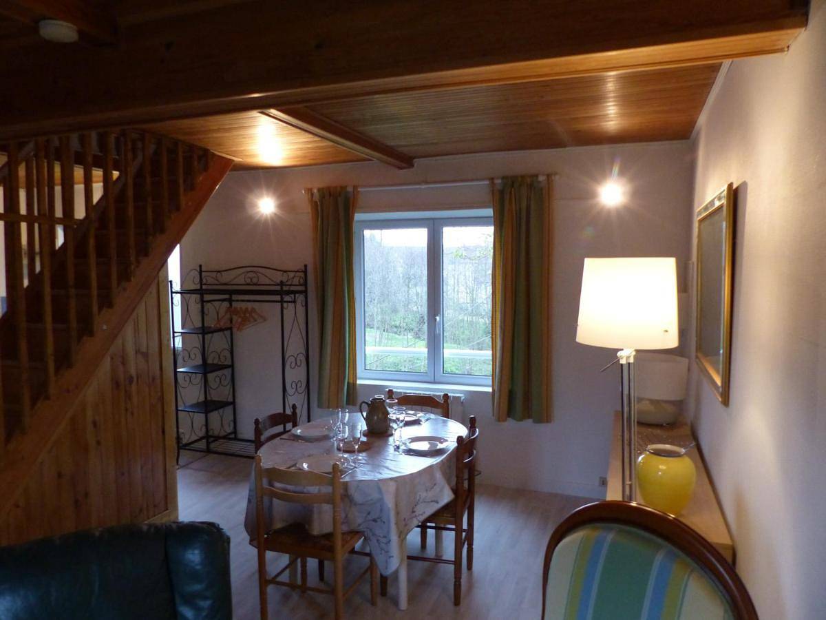 Appartement entier, Two-Bedroom Apartment in Blangy-sur-Bresle, Région de Dieppe