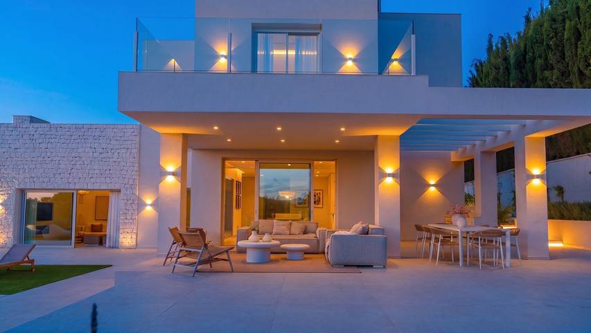 Chalet para 8 personas, con balcón/terraza y piscina en Antequera - 2