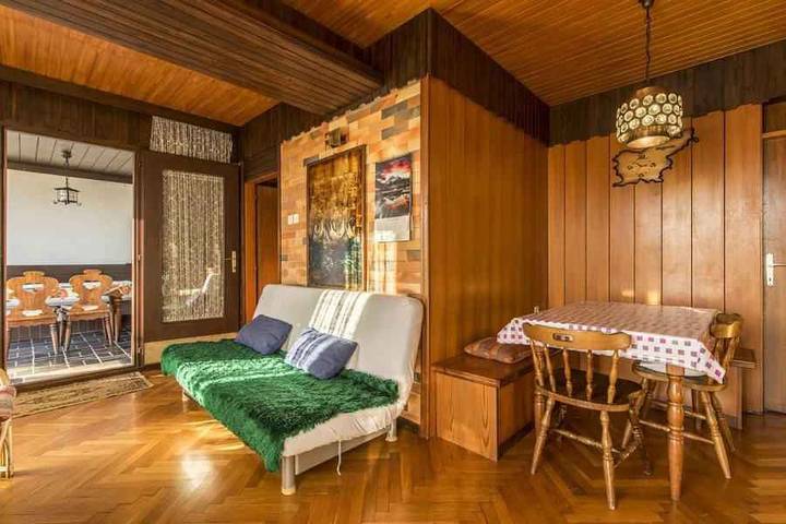 Ferienhaus für 7 Personen, mit Garten