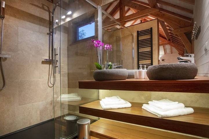 Gîte pour 2 personnes, avec Jacuzzi et Terrasse ainsi que Jardin et Sauna à Alzonne - 3