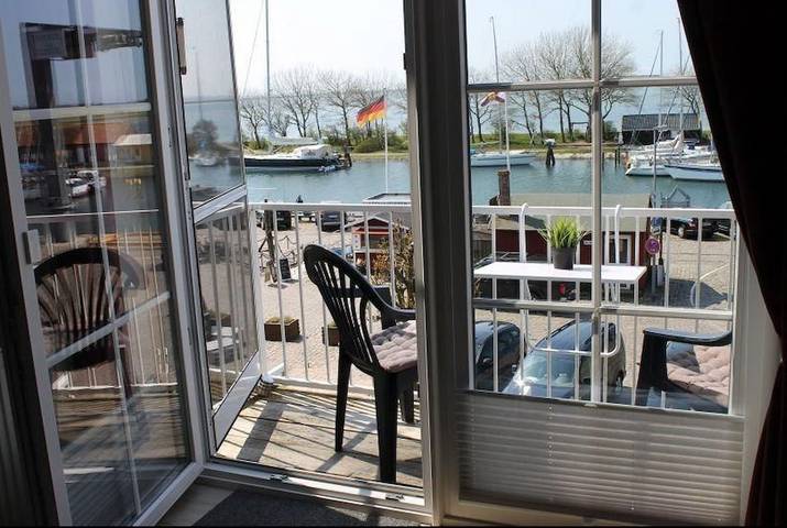 Ferienwohnung für 4 Personen, mit Balkon in Orth