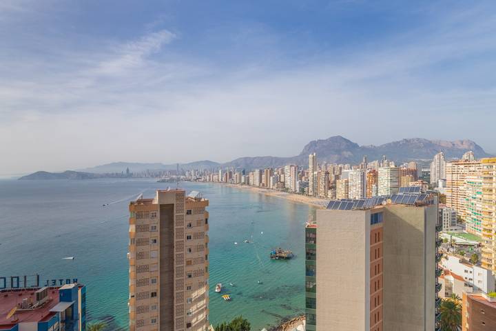 Appartamento per 6 persone, con Giardino a Benidorm
