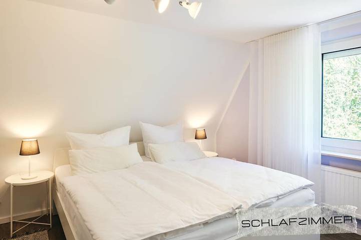 Ganze Wohnung, Ferienwohnung mit Balkon in zentraler und ruhiger Lage in Büsum, Kreis Dithmarschen