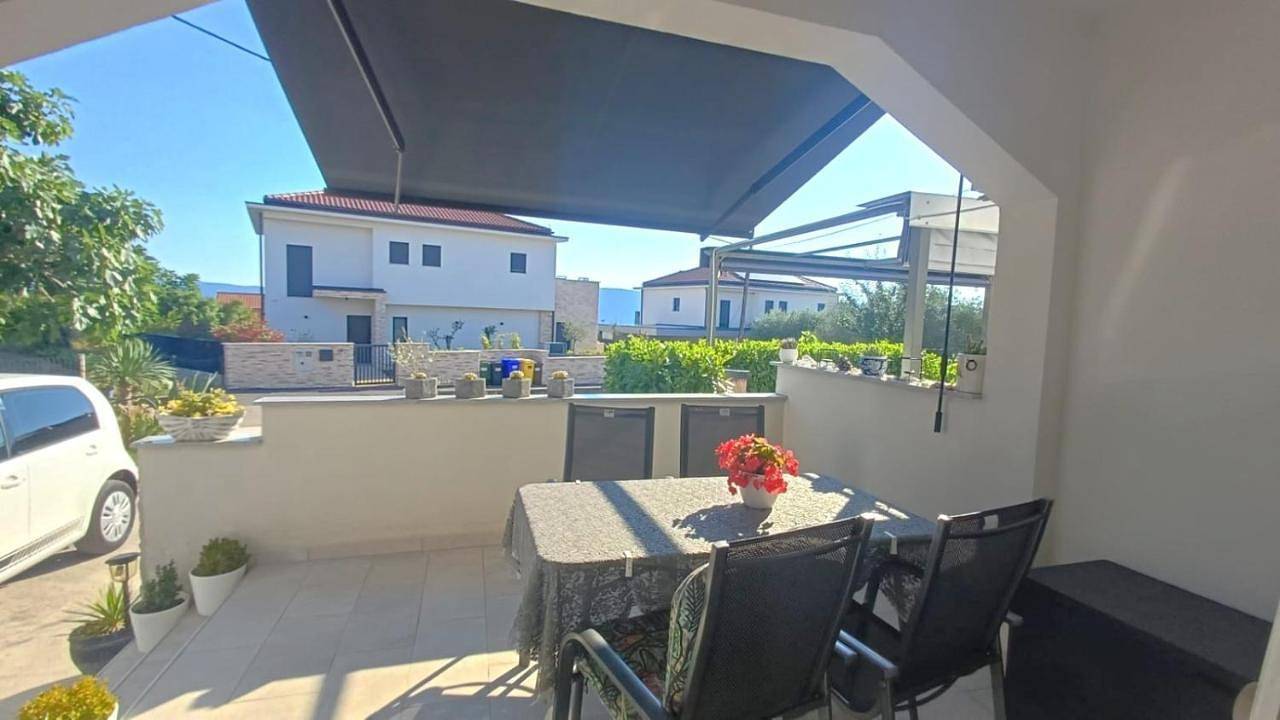 Ganze Wohnung, Lovely Apartment Marina Blue in Pinezici, Krk