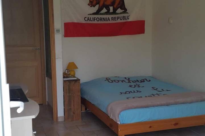 Location de vacances pour 6 personnes, avec Terrasse et Jardin à Tanneron - 4