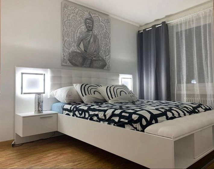 Gîte pour 3 personnes, avec balcon ainsi que vue sur le lac et vue à Lausanne - 2