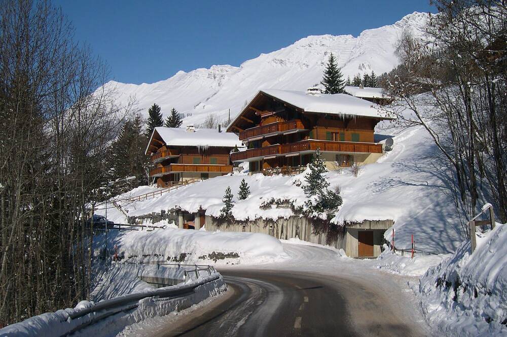 Ganze Wohnung, Les Diablerets Appartement confortable à 5 minutes du Glacier 3000 in Les Diablerets, Ormont-Dessus (Les Diablerets)