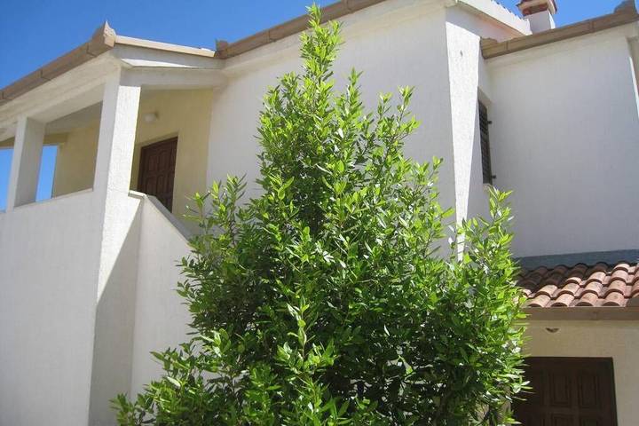 Villa pour 8 personnes, avec piscine ainsi que vue et jardin, animaux acceptés à Sevid - 4