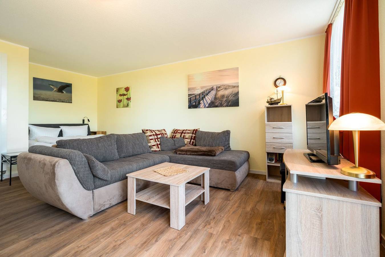 Ganze Wohnung, Ferienwohnung Seeadler – Müritzblick vom Balkon in Waren (Müritz), Müritz