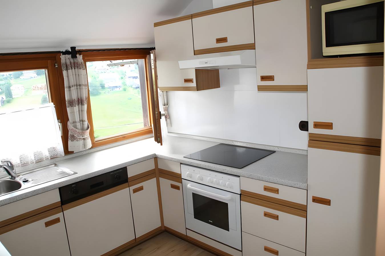 Ganze Wohnung, "Gästehaus Weilerhof" sehr ruhige und sonnige Lage in Todtnauberg, Todtnau